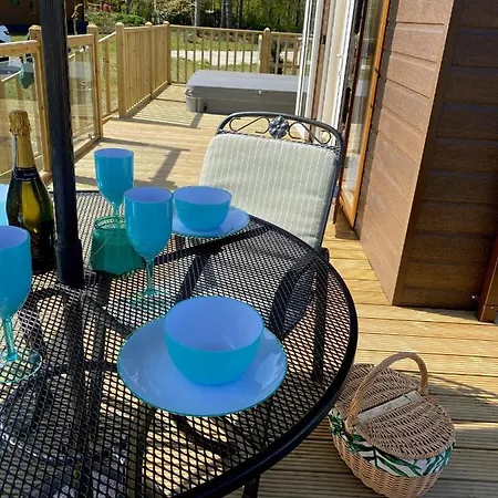 Hollicarrs - Newlands * ヨーク