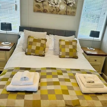 ロッジ Hollicarrs - Newlands